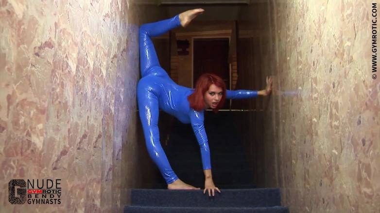 Gymrotic: nile kaitsoot men bare stanon vaali contortionist