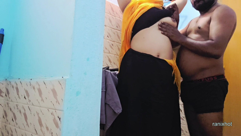 Ranixhot: Nečekaný sex romantický se sousedkou tetičkou celé video