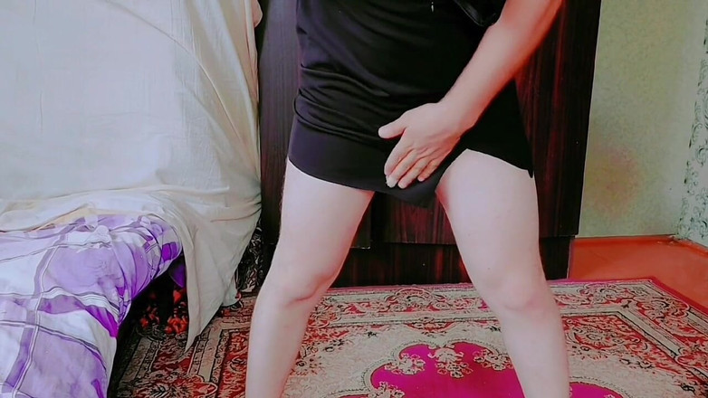 Kitty_Cross: मिट्टी और प्रलोभन: लड़की की कामुक मुठभेड़