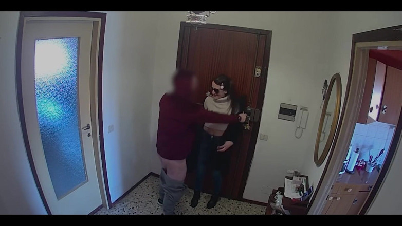 Lollolara91: L’ami de ma femme me taille une pipe - Les fantasmes...