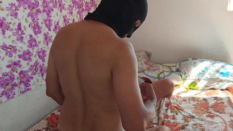 Bondage homemade mature: Evli kadın amatör sikiliyor