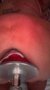 Whore’s Cum Fill Loose Cunt Machine Fucked by Alien Dildo