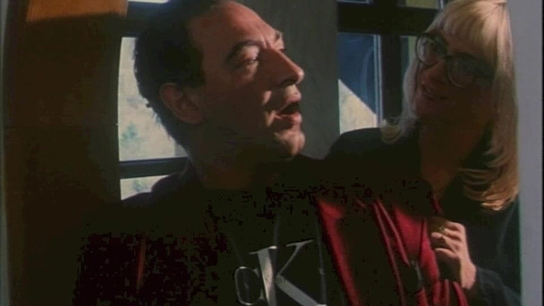 Inhonorof porn: 复古三人行：女孩，熟女和年轻人