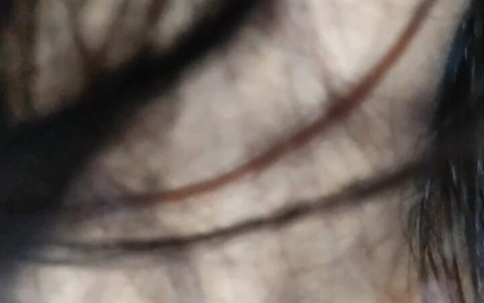 X69: Ragazza e fidanzato nepalese a casa