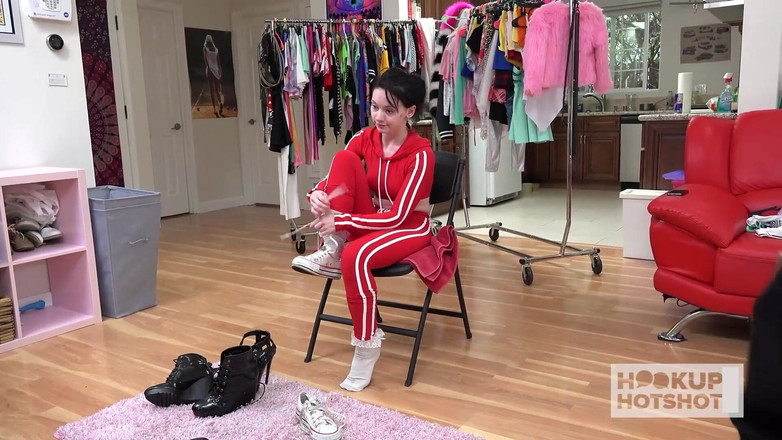 HookUp HotShot-BTS: Bts - Kotě hladové po mrdce Athenea Rayne je nadržená pro...