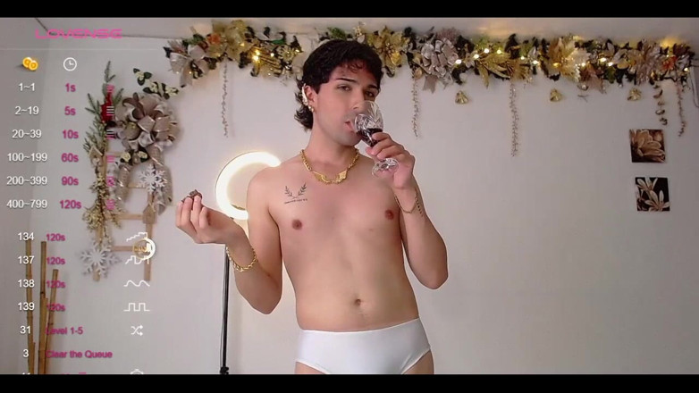 Diego_latinboy: Beverage and Cookies to Celebrate