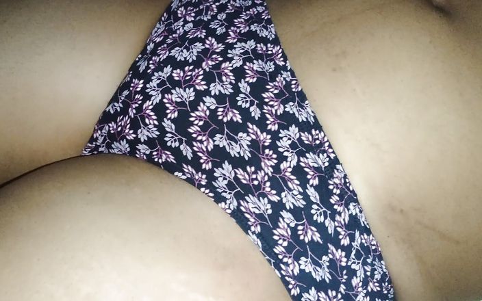 Hot_girl_priya1: Ấn Độ bhabhi thủ dâm âm hộ ngon ngọt