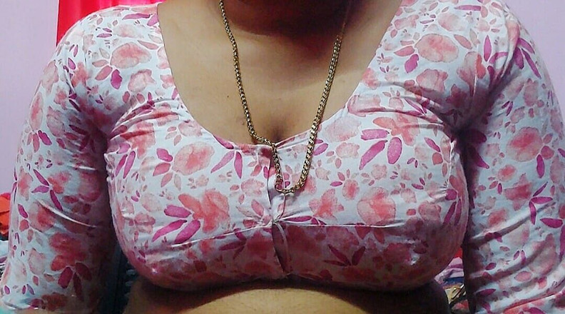 Desi Mohini: Žhavá a sexy desi indická žena má sex