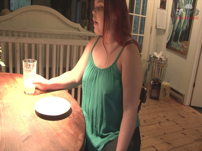 SophiaSylvan: Commanded to Quadruple Inflate (2016)