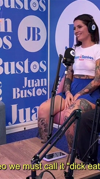 Blaze Rager lubi ostry seks analny z ogromnym kutasem w Juan Bustos Podcast