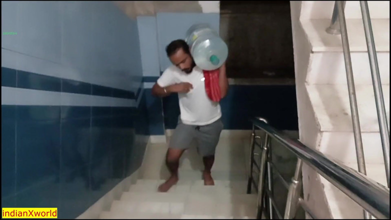Indian Xshot: Indiana bengali rica menina fode com entregador! Quente foda erótica