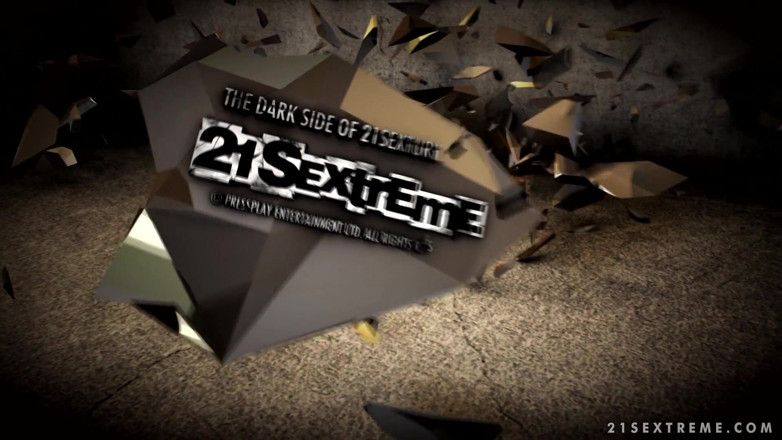 21 Sextreme: 21 SEXTREME - Alla Carry Cherry piace solo essere sbattuta duramente!