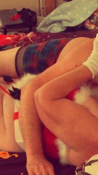 Nine Carmen'in Noel emiyor ve sikiş dölleme 112824fap