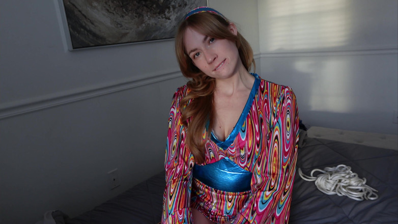 Kink in Time: Stella Elle's Groovy '60s Jerk off Instrukcja 4K POV Uwodzenie czeka!