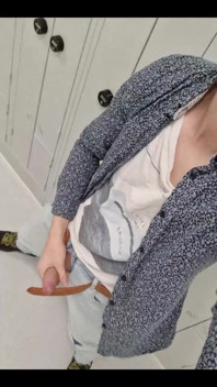 I Can Be Naughty, Even in the Toilets