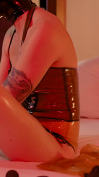 Gummifüße und teil Eins: Öl und Latexstrümpfe