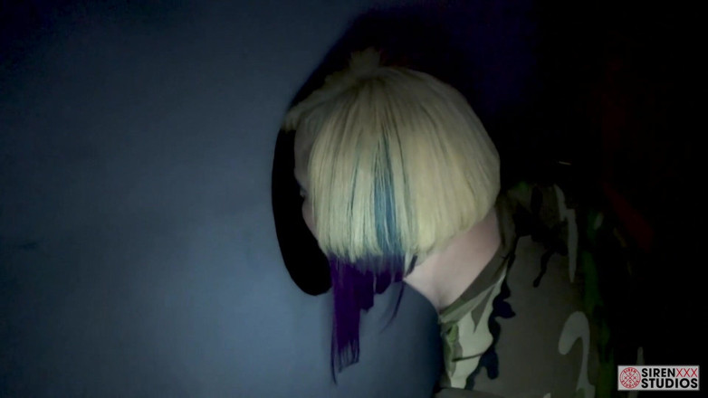 Siren XXX Studios: Virgo Peridot's first gloryhole