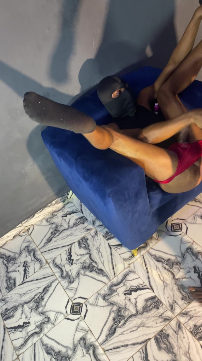 Arola7: Ass Destruction