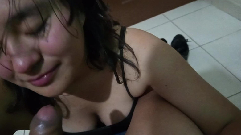 Moo DBOXXX: Moja chrześcijańska przyjaciółka chce mleka za wszelką cenę, skończyła 18 lat...