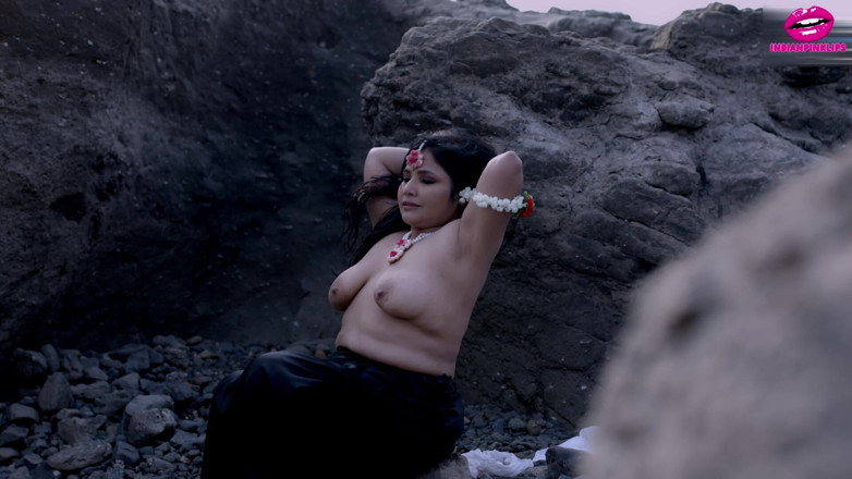 Indianpinklips: Husbund Urmărește sexul dur al soției unui străin