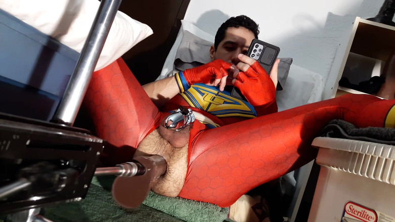 Ricky Cage: Oktober 2021 Rancangan Langsung Sangkar Ricky - Superhero berkunci zakar mengambil batang...