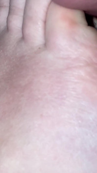 Le fétichisme sexy des pieds de ma femme