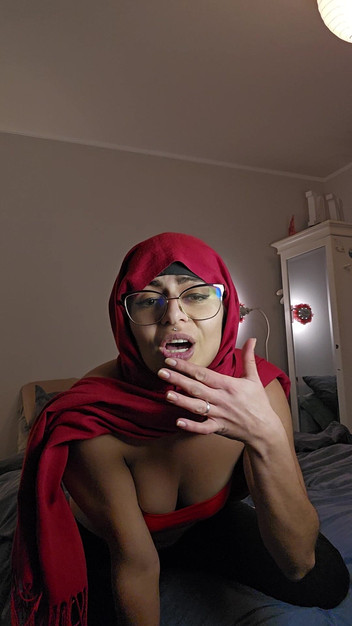 MiaNIqab: Saltando sobre mi cama hasta mi último aliento Mia Niqab