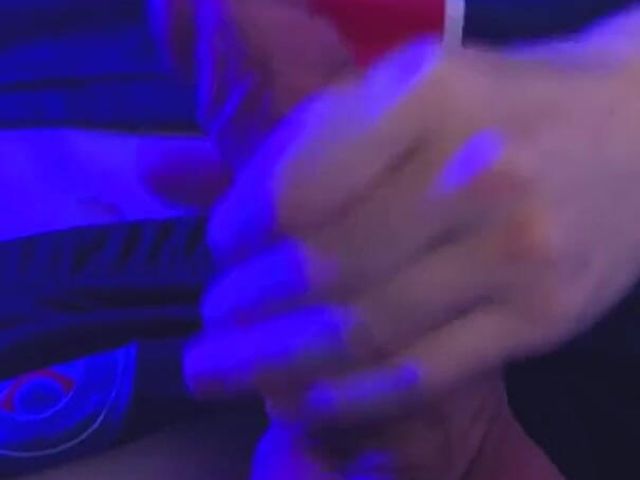 Young Football Player Filling Orgasm and Cum on the Stomach (Sneakersmax98)