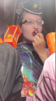 Ochelari apăsat pe frunte - Asmr Into My Femme Clip de la Findom Goaldigger