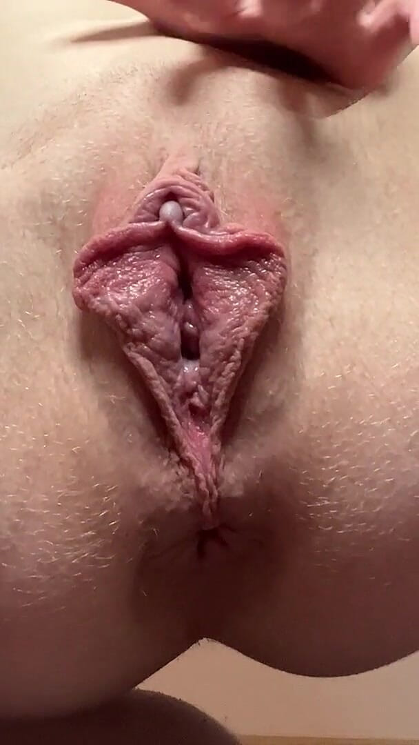 HotRedWildcat: Forming Different Shapes with My Big Labia Pussy Lips &amp; Putting...