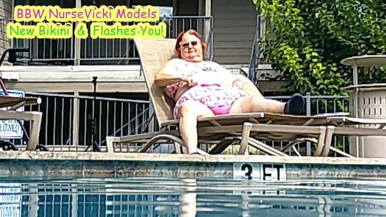 BBW nurse Vicki adventures with friends: La Enfermera Vicki Modela Su Nuevo Bikini En La Piscina...