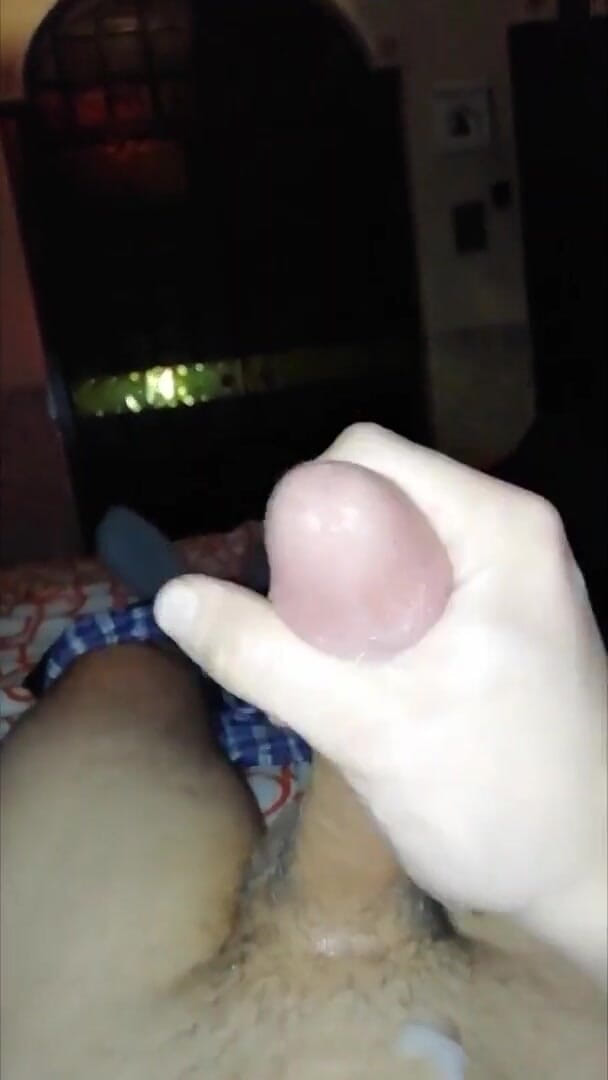 Open Frankfurter: Mastürbasyon 01 dışarı 2. Cumshot