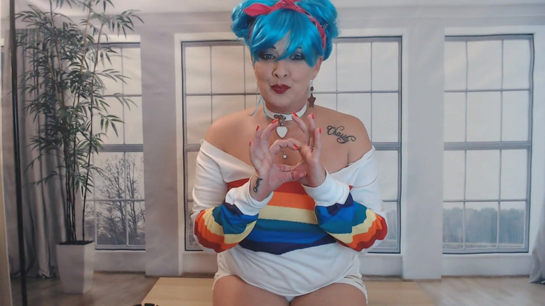 Abby Anna: I love a tiny penis