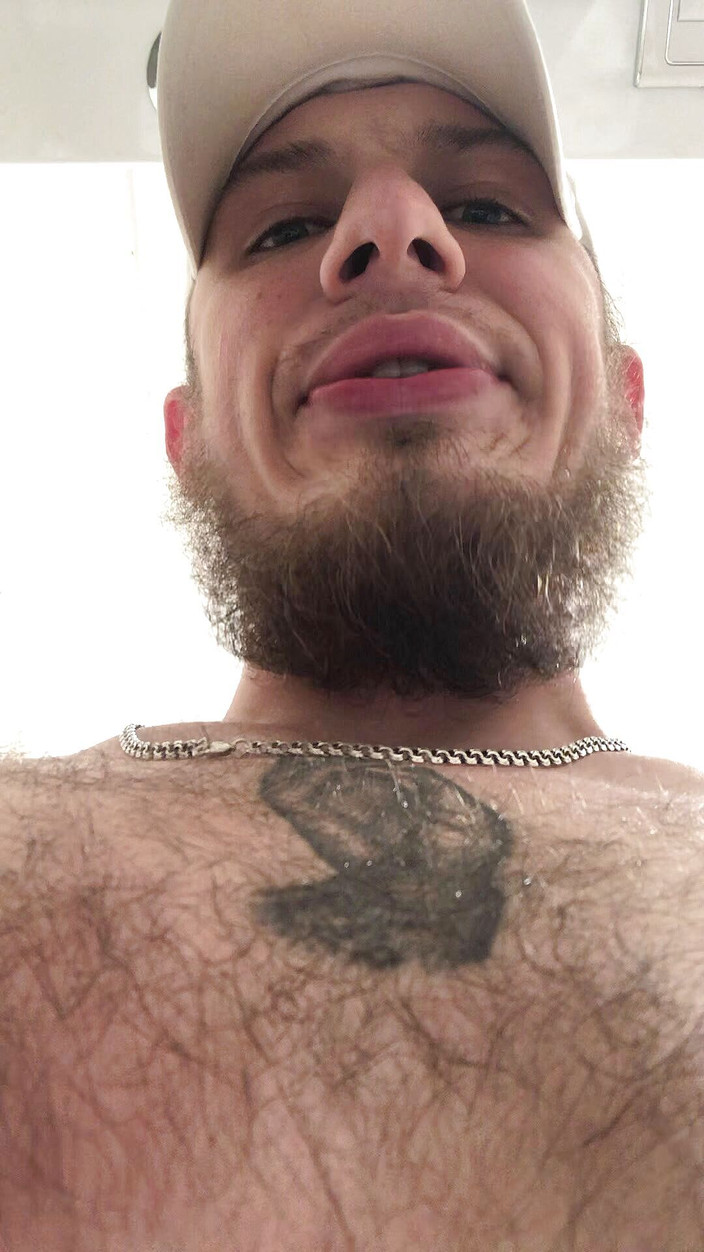 Hunky time: 大师抽烟和调教