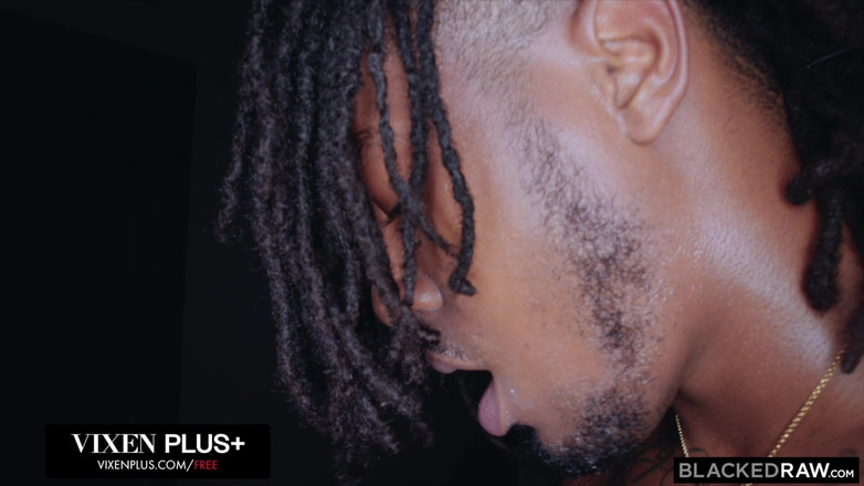 Blackedraw: Blackedraw büyük zenci çılgını Adriana ve Avi yeni adamı başlattı