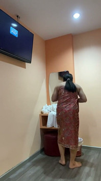 Dopo aver terminato la cerimonia di merito, Andiamo in hotel