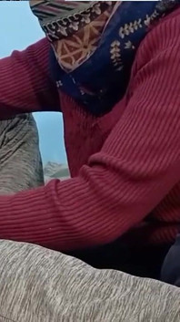 Desi Bhabhi onanerar Devar med en mycket bra avrunkning