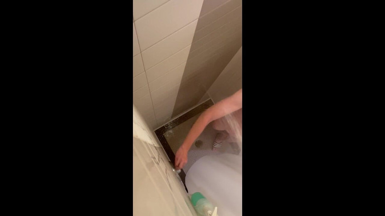 Chase Dixon Butz: Gym Shower Room Exhibitionist