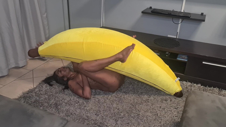 domslutfucker: Tattooed Desi Slut Humps a Big Banana, Close Ups