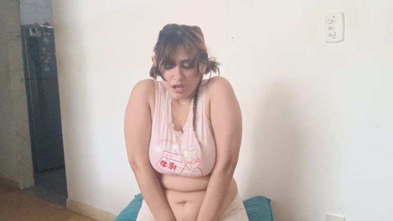 Ms Candy Bunny: Üvey kız kardeş pantolonunu alıyor! - aşağılama