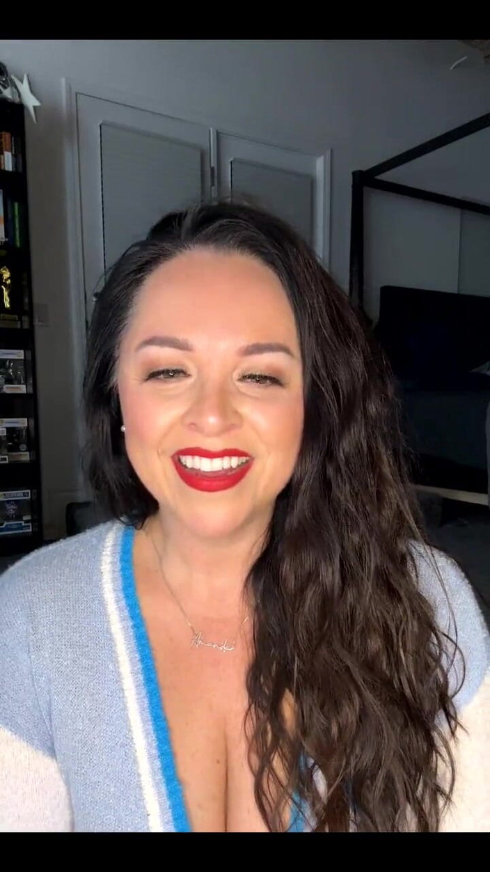 Amanda Thickk: Olá, mundo