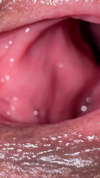 asli shaukiya: hamaare saath aapki asli upasthiti. living kaimra moshan aur hot drishy