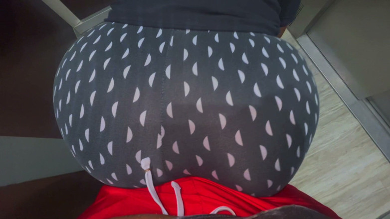 Dirty Diana Fetishes: Walking Down in My Pjs (pov)