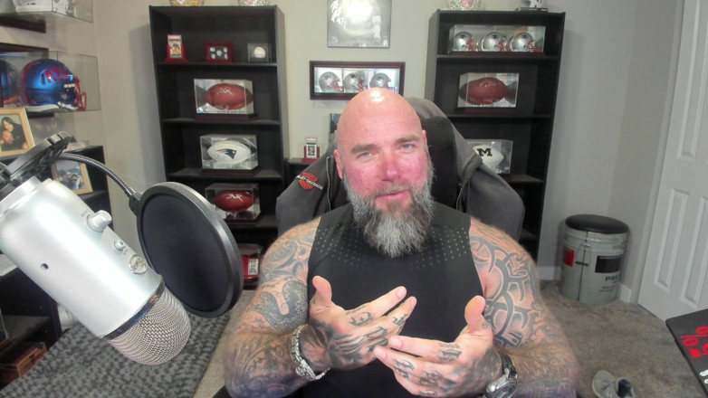 Raw and Uncensored with Masculine Jason: Den farligaste tanken du kan ha!