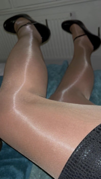 Shiny Glossy Tights and Heels