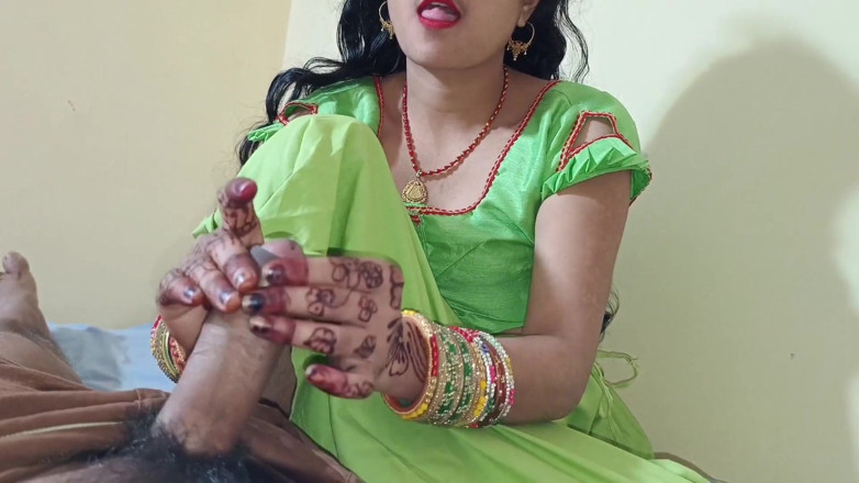 Lalita Singh: 인도 유부녀 바비 침실 섹스 의붓오빠 쪼이는 보지 클리어 힌디어 이야기