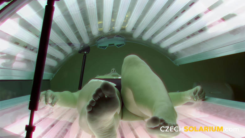 Czech Solarium: Séc solarium 63: tóc vàng trong quần lót, nhưng không lâu