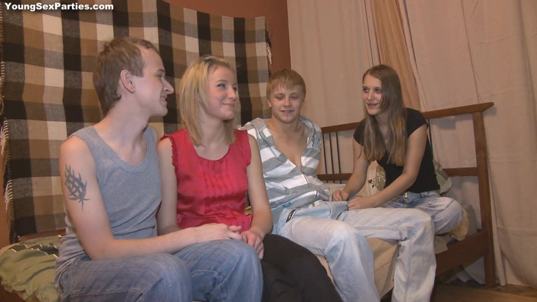 Young Sex Parties: Blowjob-wettbewerb und cross-partner-fick.