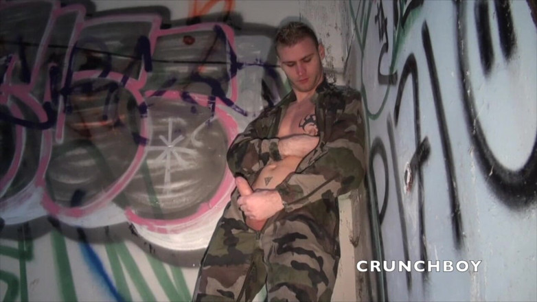 Crunch Boy: French twink fucked by straight blond military twink