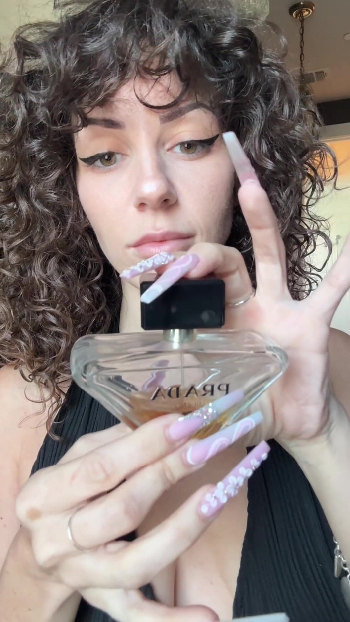 SavvyStar: Asmr 香水瓶